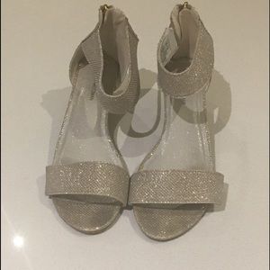 Stuart Weitzman Gold Heels